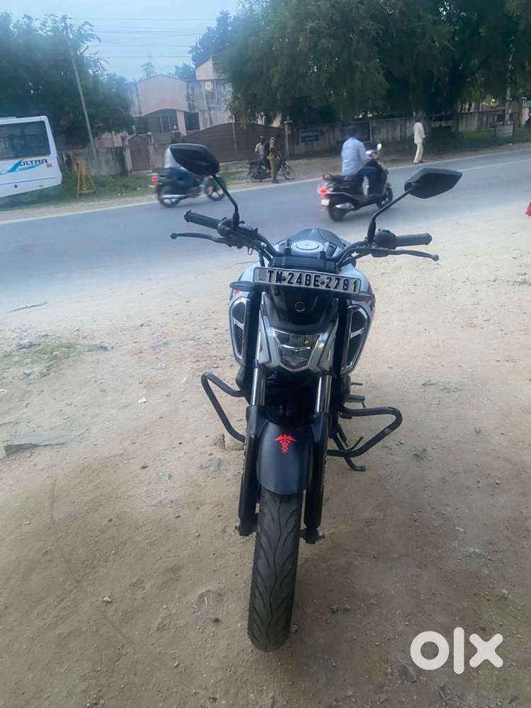 FZ V4 – Low KM – Showroom Condition – Urgent Sale