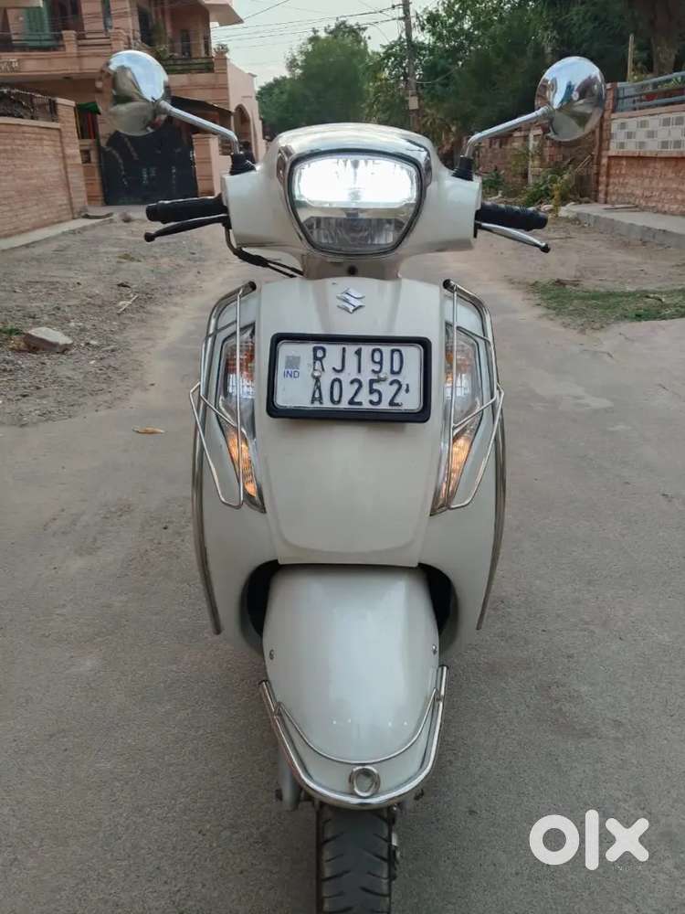 Suzuki Access white colour well ok condition