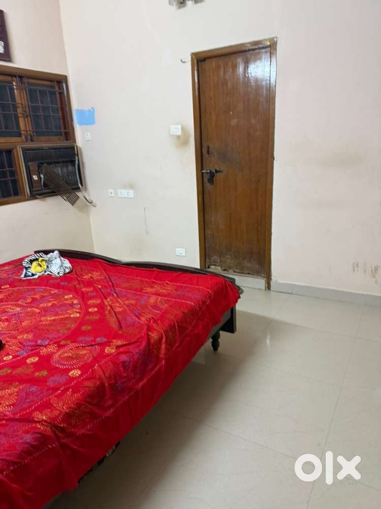 2 BhkWith 2 Balcony furnished