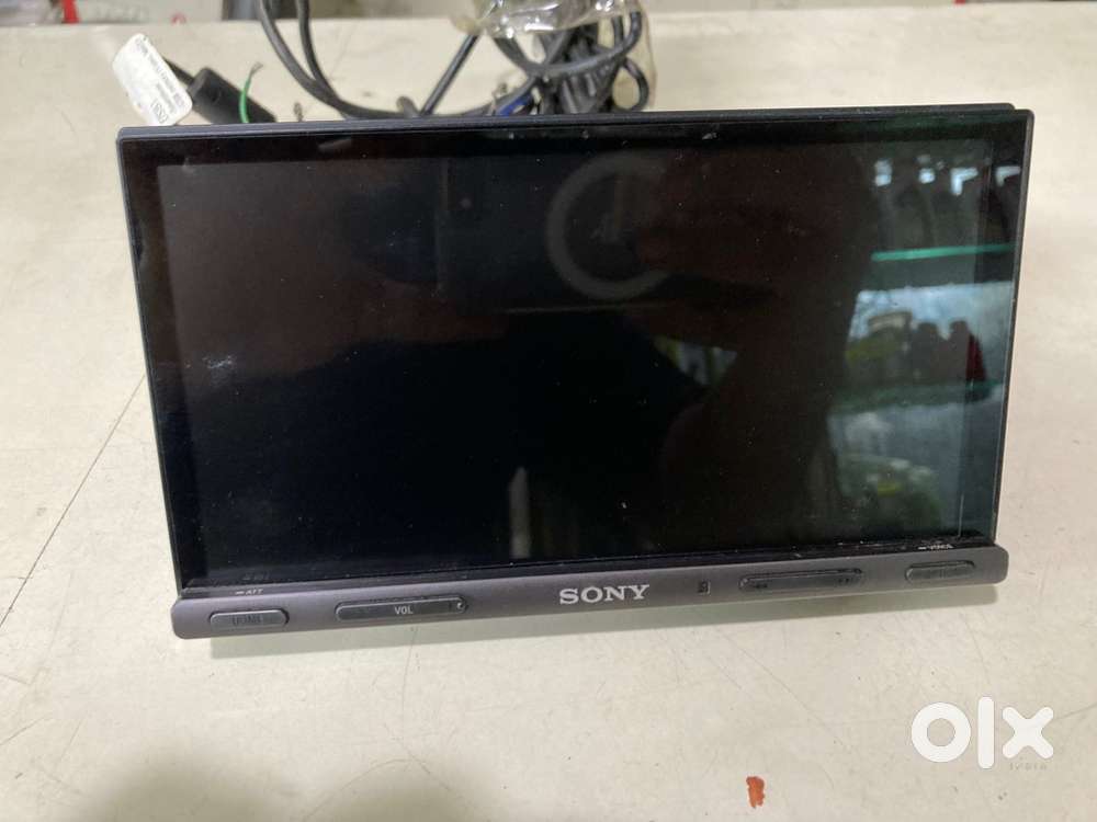 Sony AX5000 touch screen sterio  carplay /android auto inbuilt