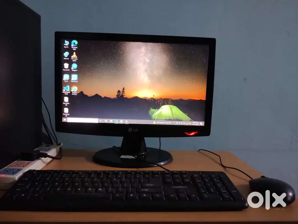 For Sale: Desktop / PC