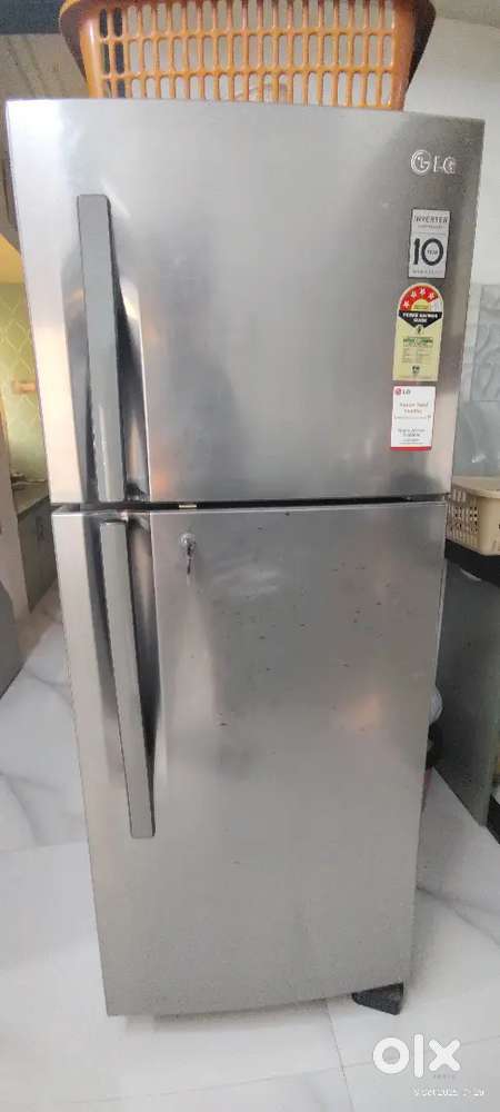 LG DOUBLE DOOR REFRIGERATOR
