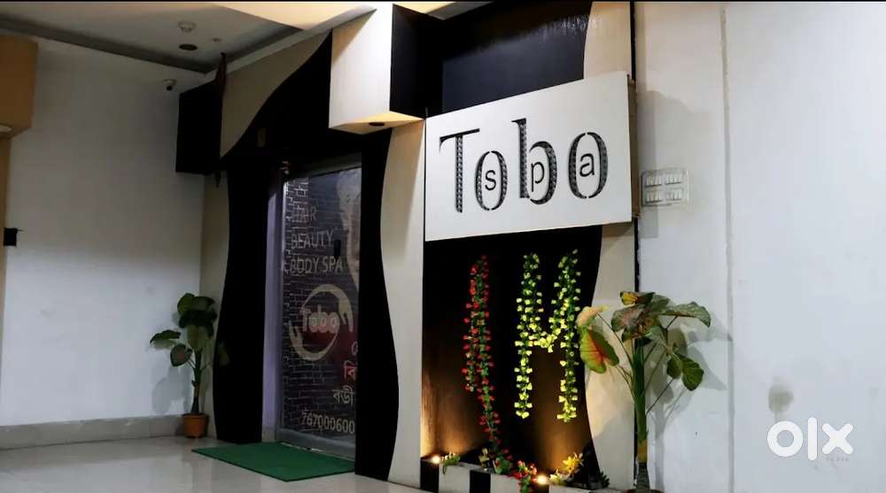 Required receptionist for a well known salon