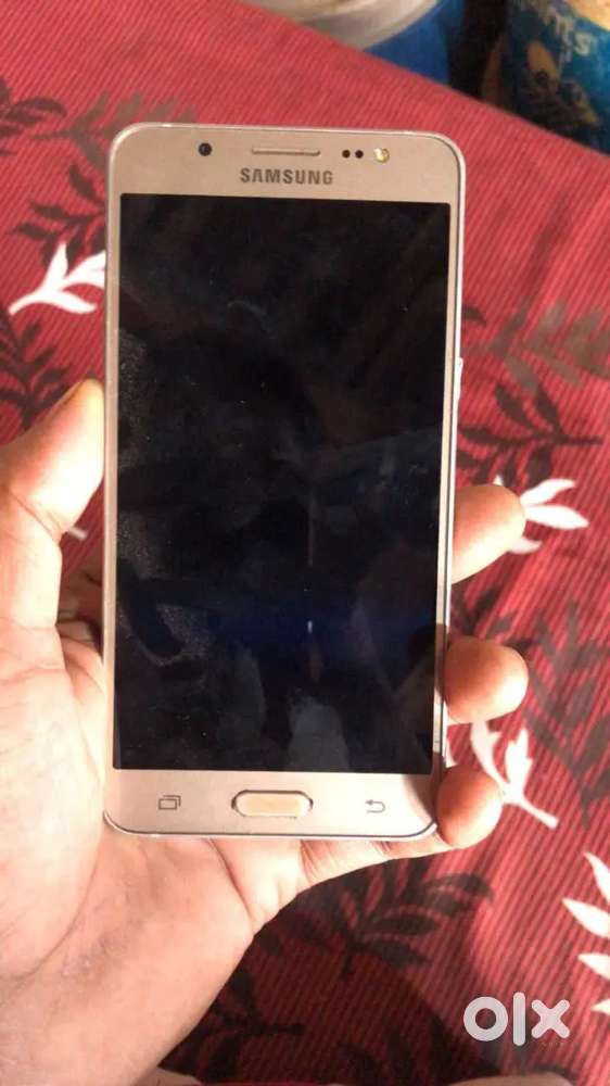 Sumsung galaxy j5