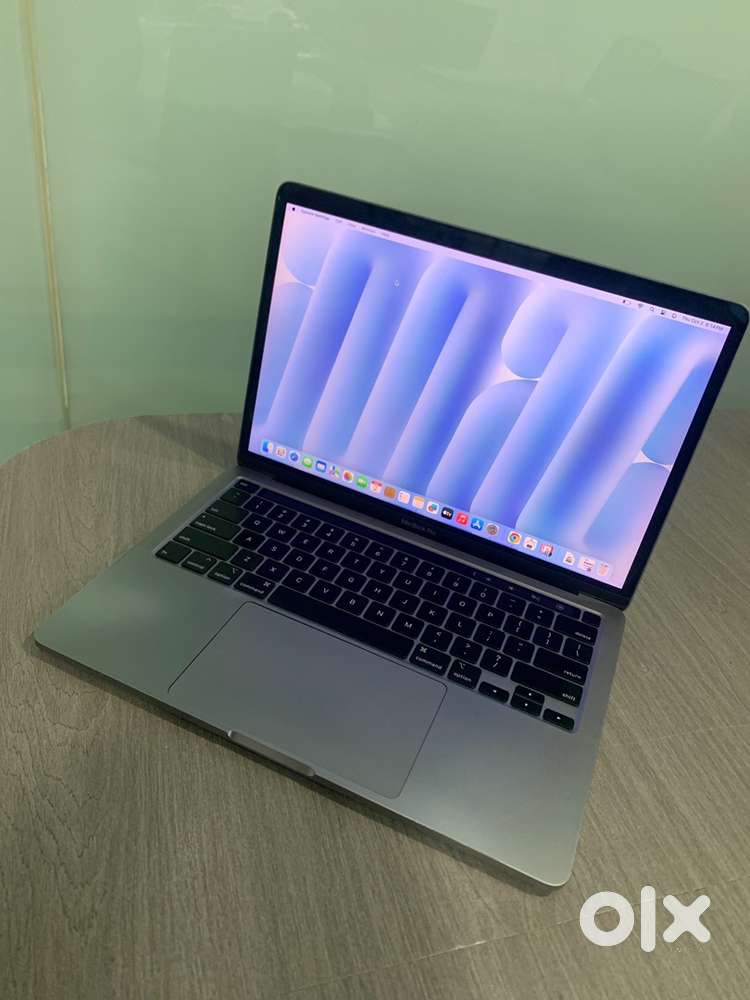 Apple MacBook Pro A2251 (13inch) i7 32GB 512GB Warranty