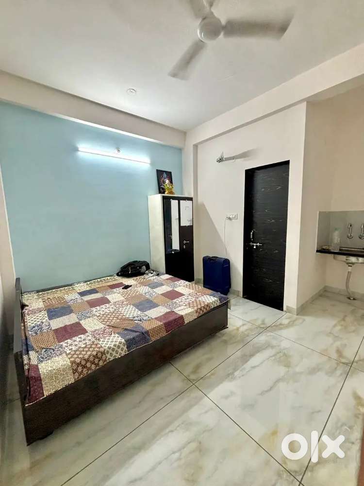 1rk semi furnished flat for rent in tulsi nagar
