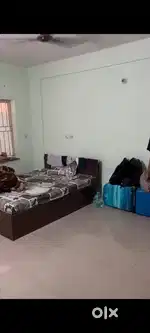 1 BHK available for bachelors
