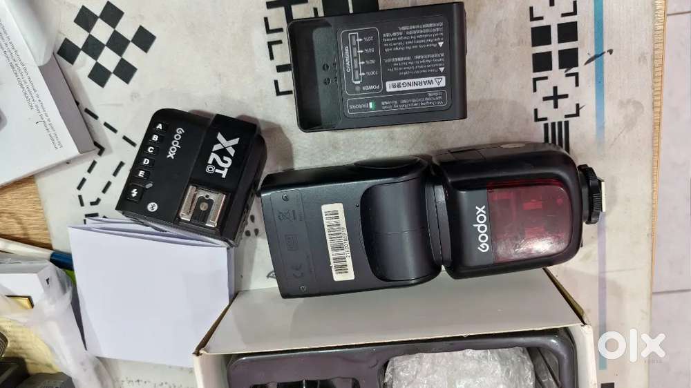 Godox V860 Mark 2 Flash with X2T Trigger For Lumix/Olympus Rarely Used