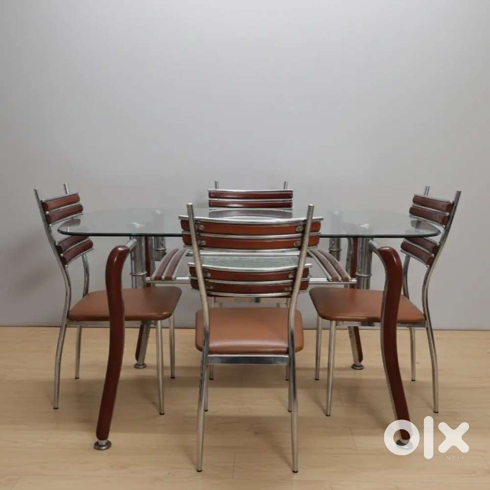 Elegant Glass Dining Table 4 seater with Center Table