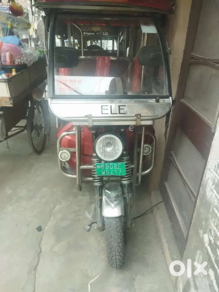 E Rickshaw good condition 28000 km only