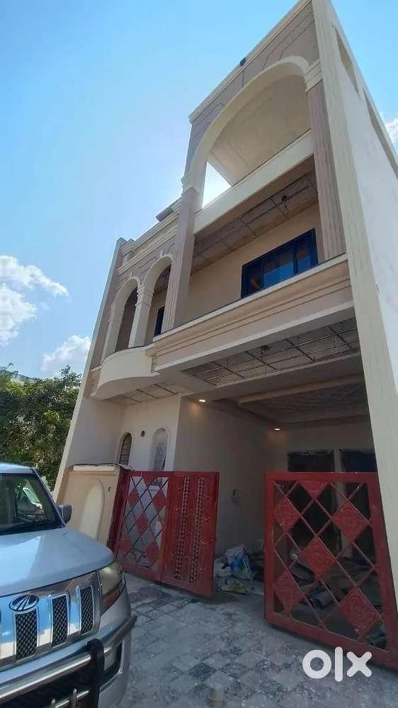 उत्तर दिशा का 28' के फ्रंट में मकान बिकाऊ