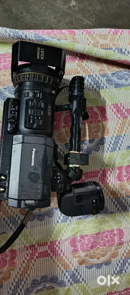 Panasonic Camera AG-DVX102