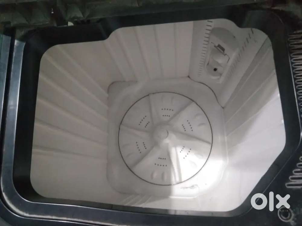 Realme tech life Washing machine only 1 year old