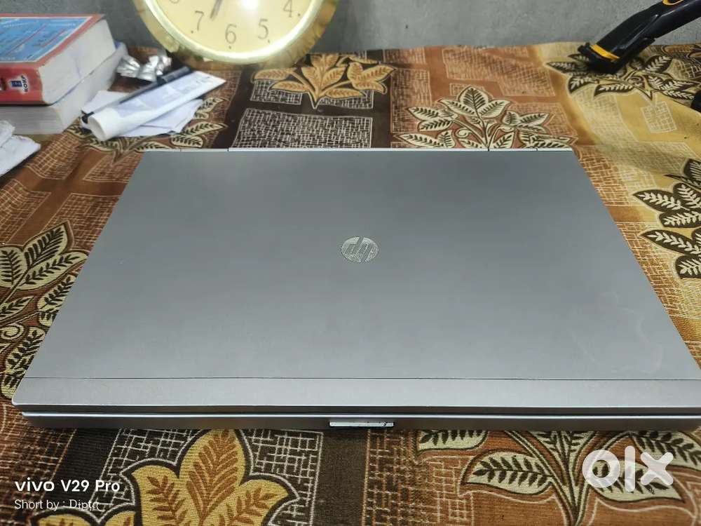 Hp Elitebook series 8460p 4gb 250gb hdd(intelcore i5 2nd gen 14 inch )