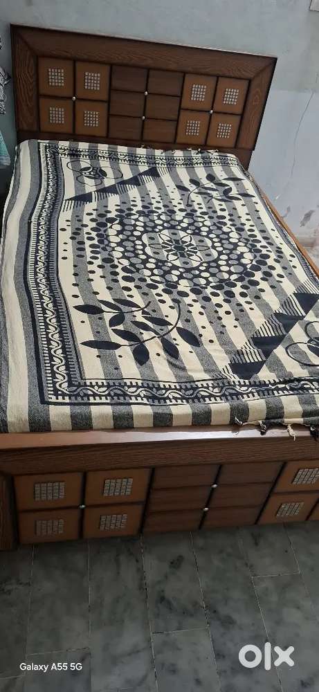 4*6 feet...New bed (Just one month old) need sale