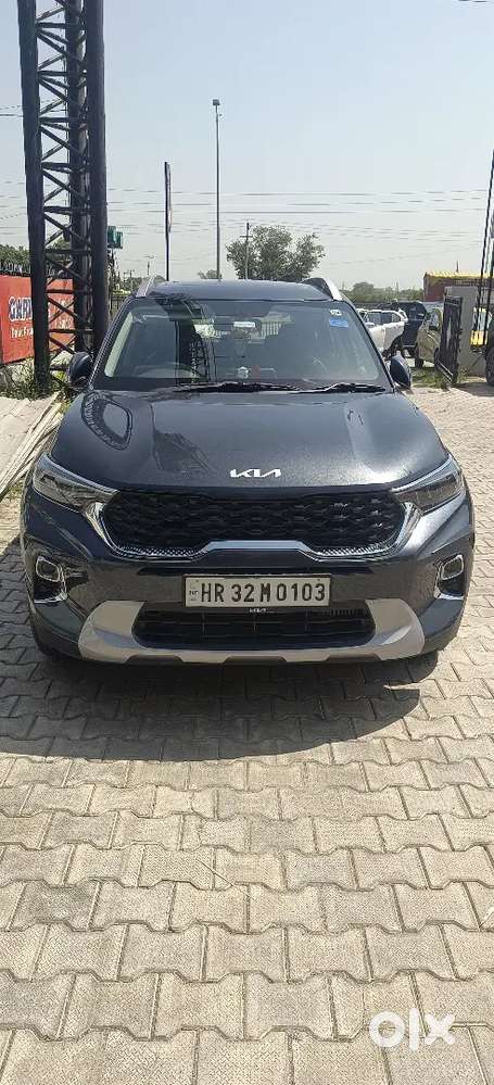 Kia Sonet 2023 Petrol 13500 Km Driven