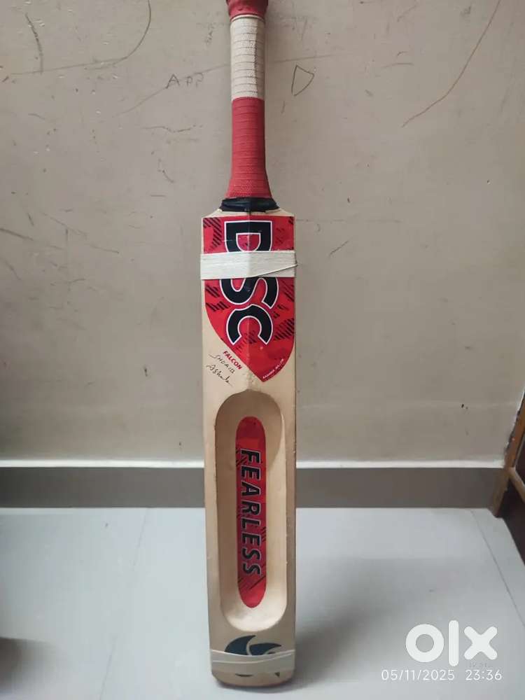 HARD TENNIS CRICKET BAT