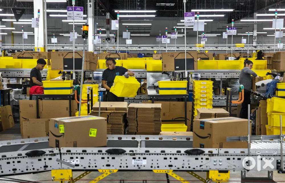 Vacancies available in warehouse company