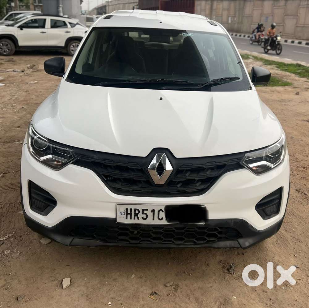 Renault Triber, 2022, Petrol