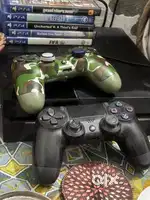 Playstation 4  PS 4   Two Controller