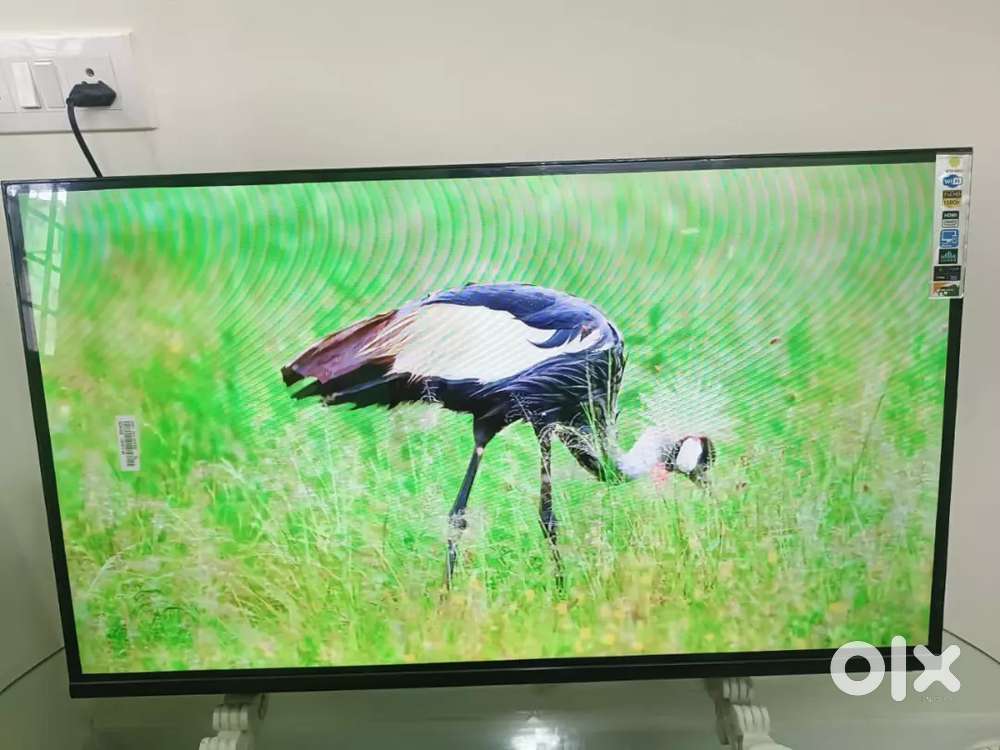 DISCOUNT SALE 43 INCHES SLIM LEDTV WITH 2YEARS WARRANTY