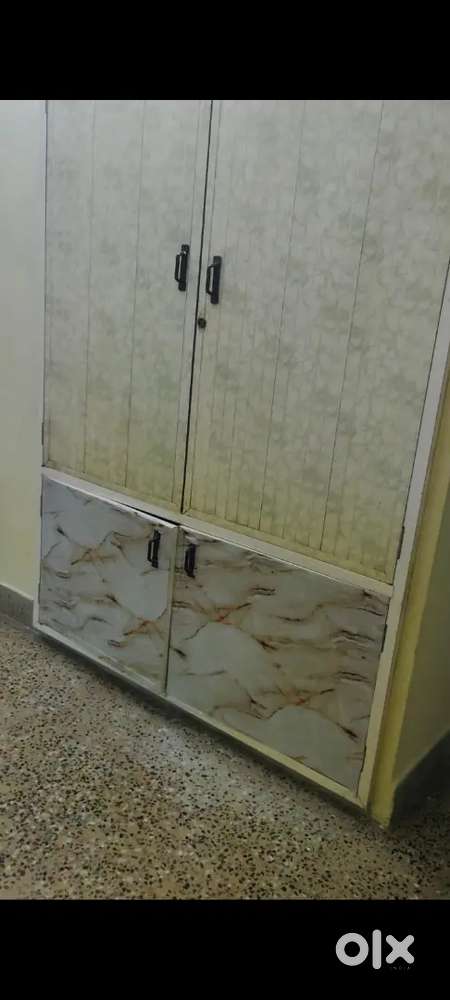 Room sharing only for female