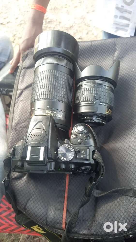 Hme camera bechna hai jis kisi bhai ko lena hai  hm se contact kre