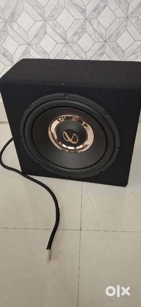 Harman Sub woofer for car in almost new condition