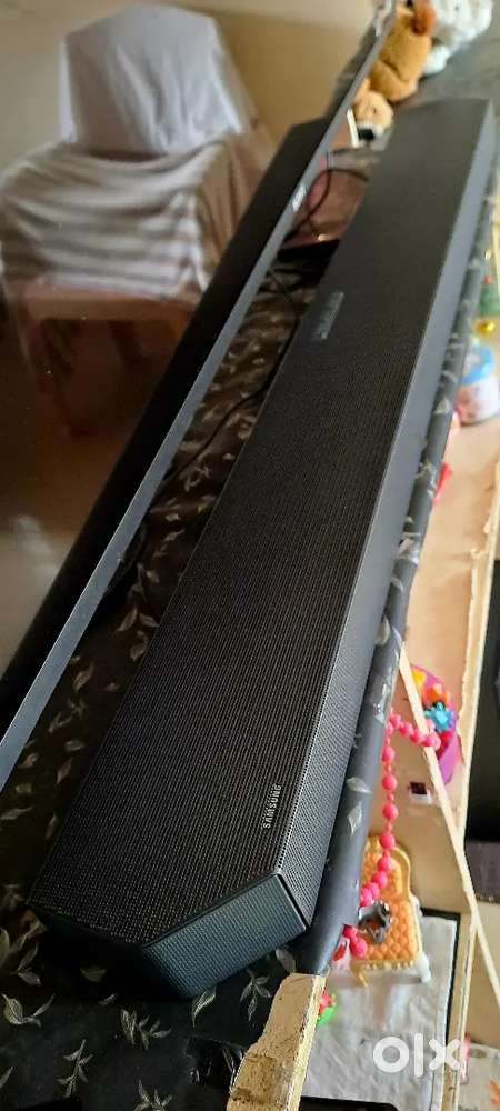 Samsung Q700C wireless Dolby Atmos DTS X 5.1 Premium soundbar