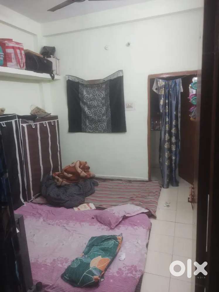 Need 1 or 2 female flatmate