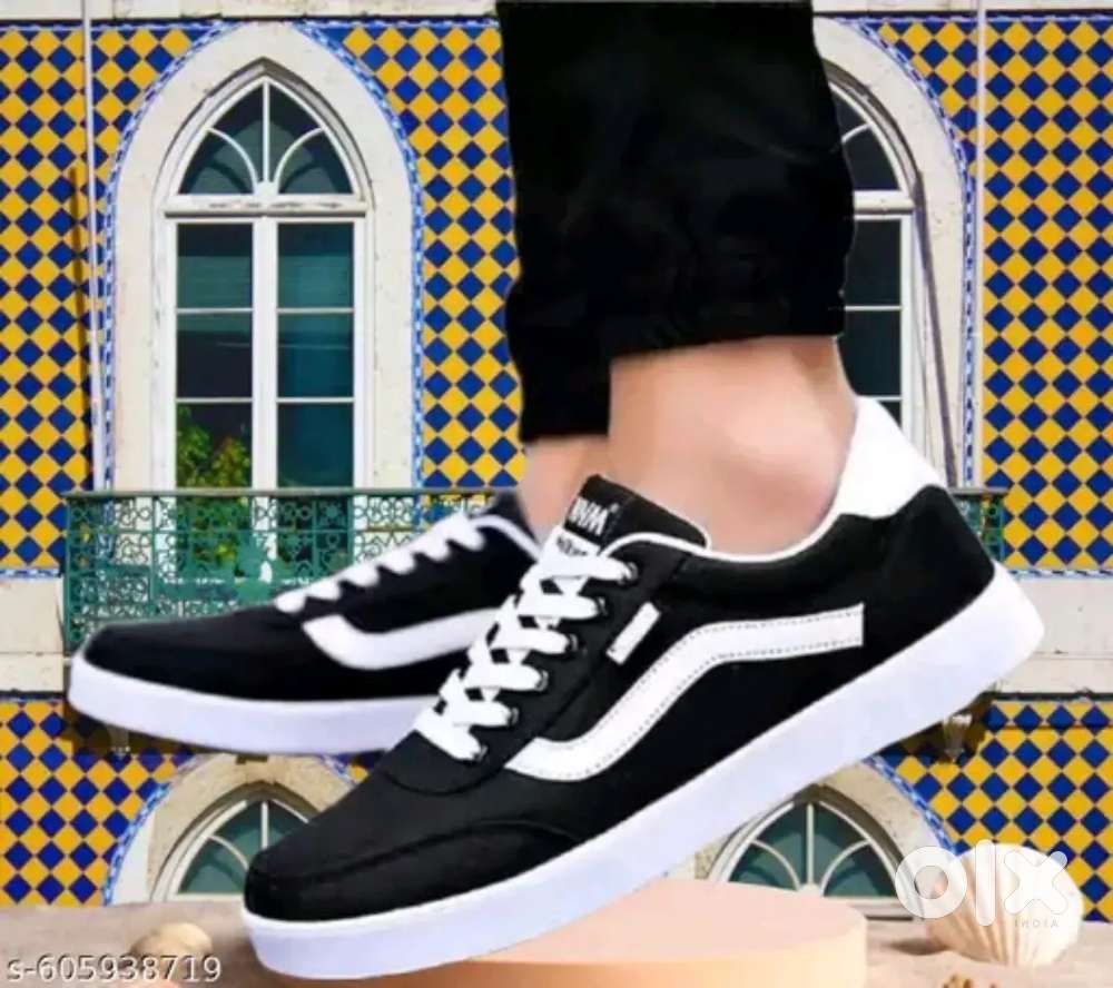 Standard shoes