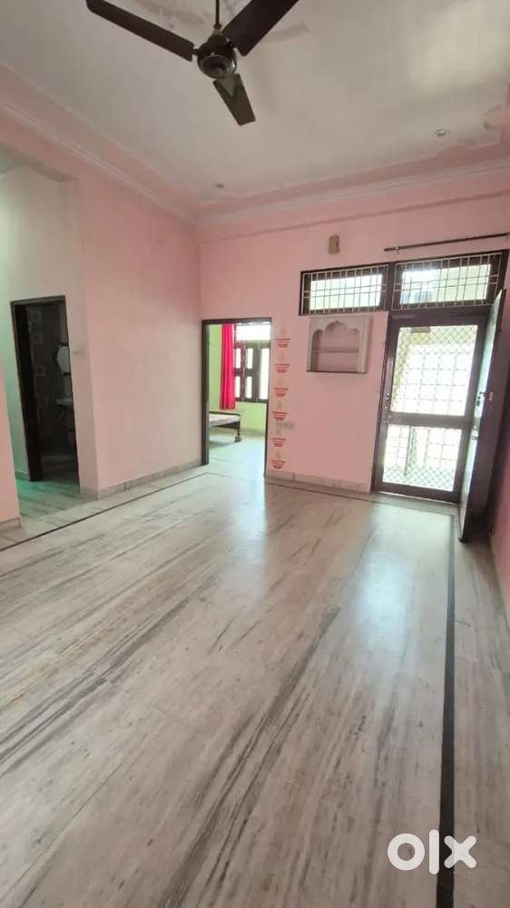 Spacious 2 BHK House with 2 bathroom in a prime location