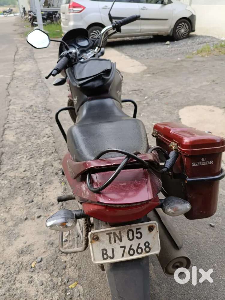 A well and good bike to sell with 35000 km distance run.