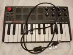 Akai Apk mini midi keyboard and controller