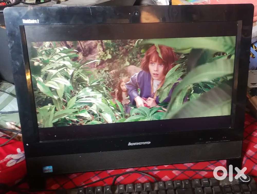 Lenovo Thinkcenter edge 72z
 All in one