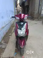 ERISE electric scootey