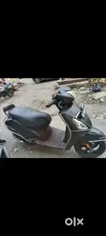 TVS Jupiter classic scooty