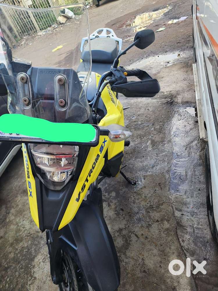 ADVENTURE BIKE SUZUKI VSTROME