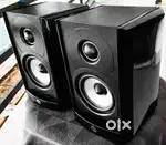 BOSTON ACOUSTICS AUDIOPHILE BOOKSHELF SPEAKERs FOR MUSIC & MOVIES