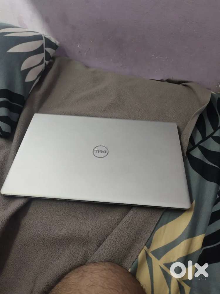Dell Inspiron 3530