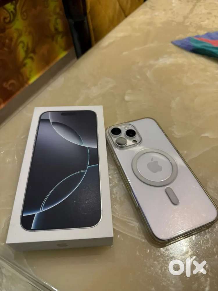 Apple  Iphone personal used I phone 16