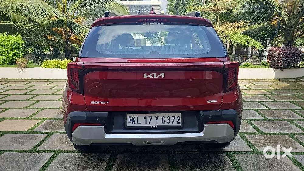 Kia Sonet 2024 Petrol Well Maintained
