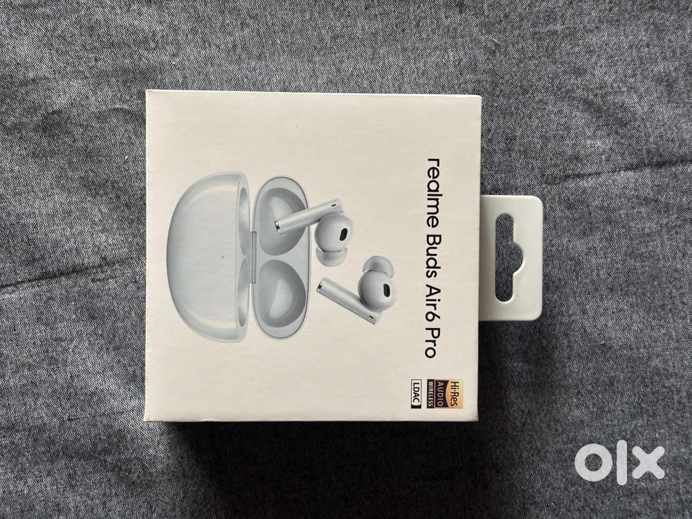 Realme Buds Air6 Pro + 2 Silicone Case