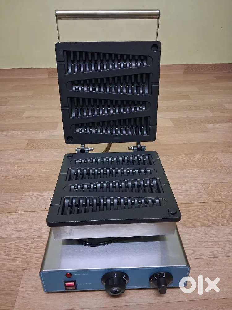 Waffle maker/ Machine