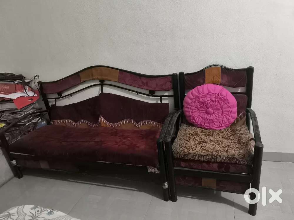 Ms sofa with sofa chairs