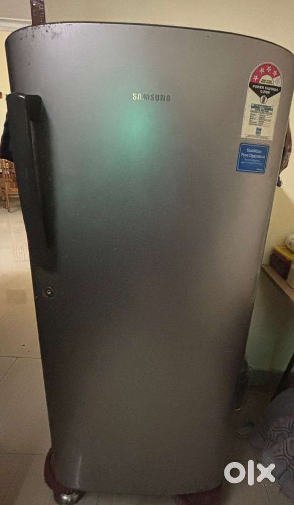 Single door fully Automatic with stablizer freez for sell