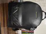 Original Van Heusen Quilted Black Backpack – Excellent Like-New Condit