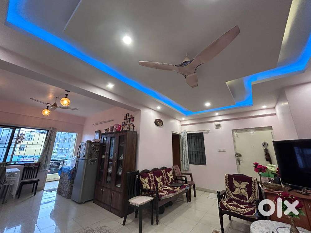 Semi-Furnished 2 BHK Apartment for Urgent Sale at Amruthahalli Main RD