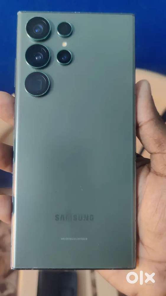 Samsung S23 ultra. Good condition, sumal dot in front Camera. Box&bill