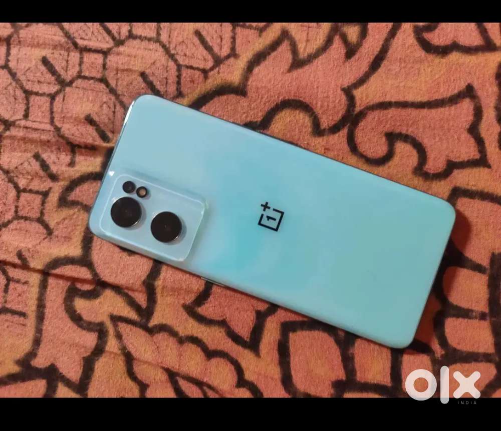 One plus Nord CE 2 5G 8 + 8 128